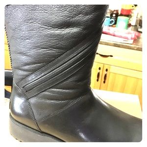 Women’s Ugg Boots - size 12